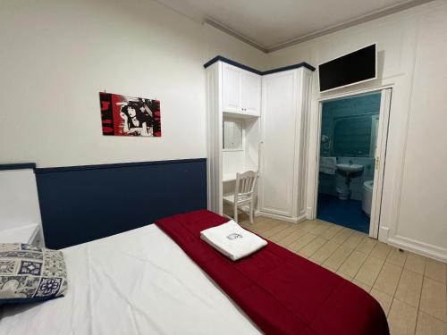 hotel tiffany in Varcaturo