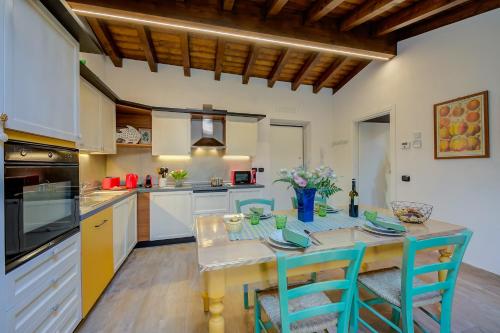 Il Borgo Lavanda and Ulivo Apartments - Happy Rentals