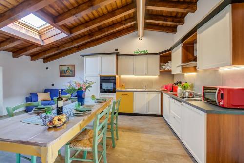 Il Borgo Lavanda and Ulivo Apartments - Happy Rentals