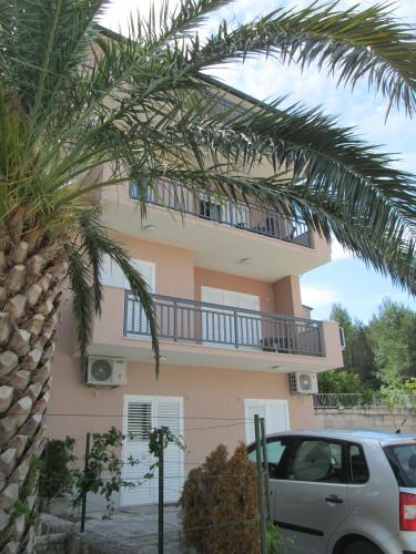  Apartment Linda, Pension in Podstrana