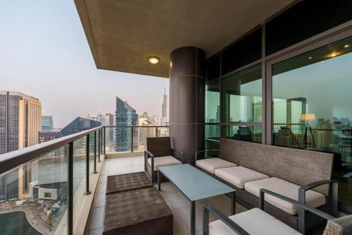 Maison Privee - Dreamy Apt with Jaw-Dropping Marina Views, Dubái (foto 9)