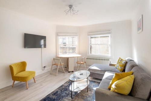 Flat in Bath City Centre, Bath