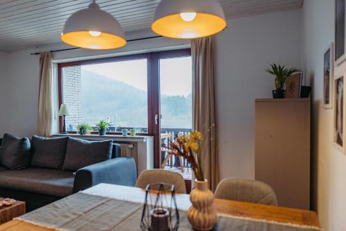 Ferienwohnung mit Seeblick — Sport und Erholung, Winterberg