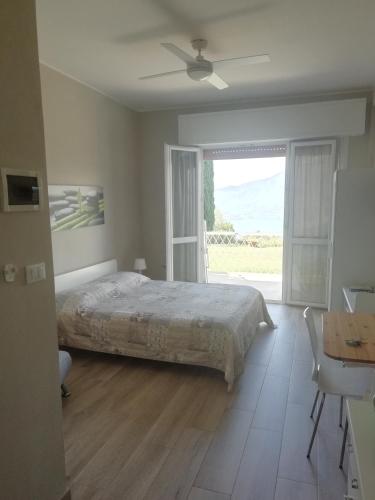  Christina's apartment in Torri del Benaco