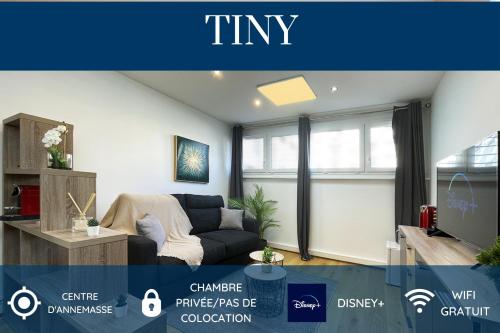 HOMEY TINY - Chambre privée - Située en Hyper-centre - Disney Plus et Wifi inclus - Sans SDB - Proche de Genève et des transports en commun