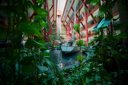 Holiday Premium Resort - image 9