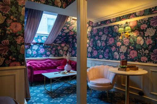Grande Chambre Noble image 3