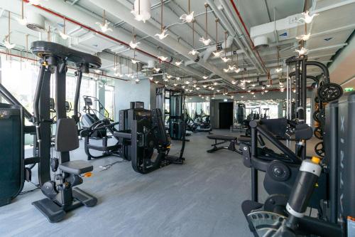 Chic Studio with Balcony 5 Mins walk to Dubai Mall, Dubai (Foto 7)