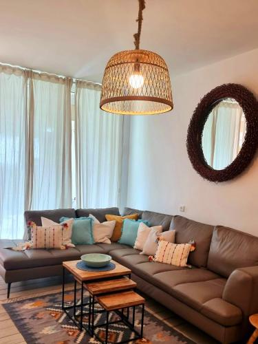 Suite paradise - E013 garden apartment in قيسارية