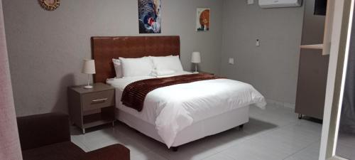 CyC Guest Lodge
