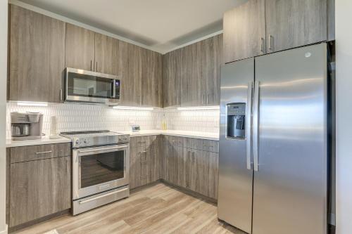 Castle Rock Condo - Walk to Dining and Shopping! in Castle Rock, USA