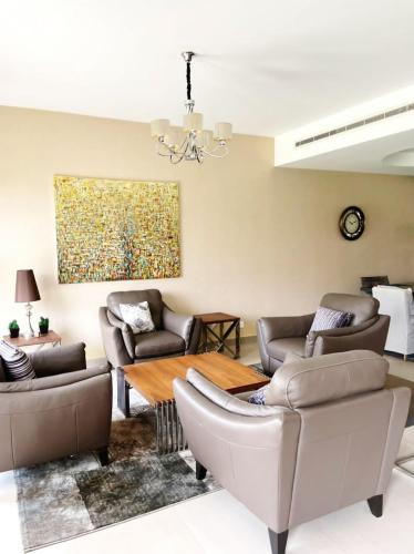 Fully furnished four bedroom Villa