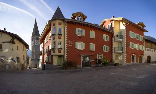 Albergo Cavallino Bianco - Hotel - Rumo