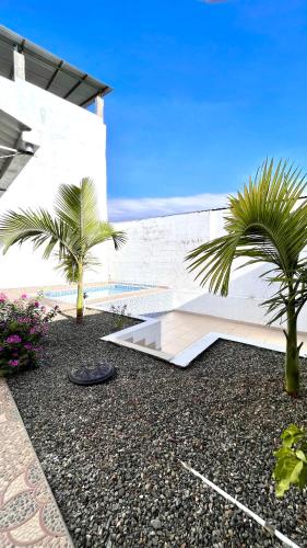 . casa las palmas