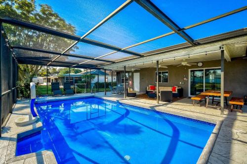 Village Green Pool Home in Bradenton, USA