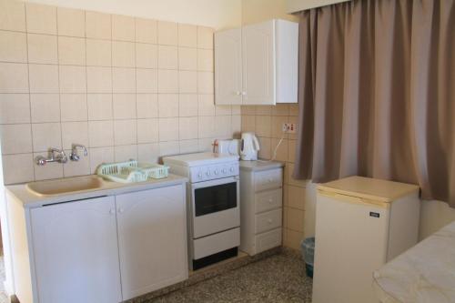 Maricosta Apartments - image 3
