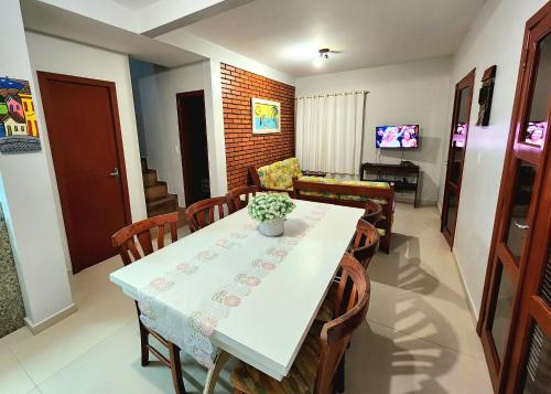 020A - Casa para até 10 pessoas perto da praia - image 5