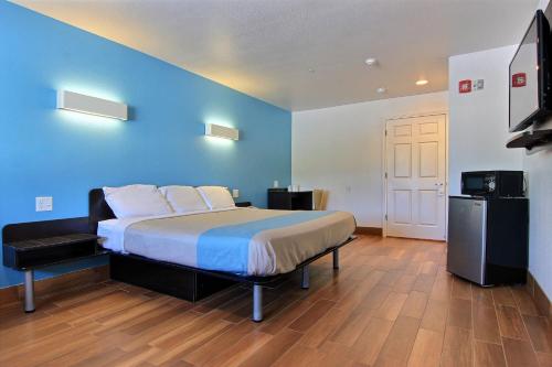 1 king bed