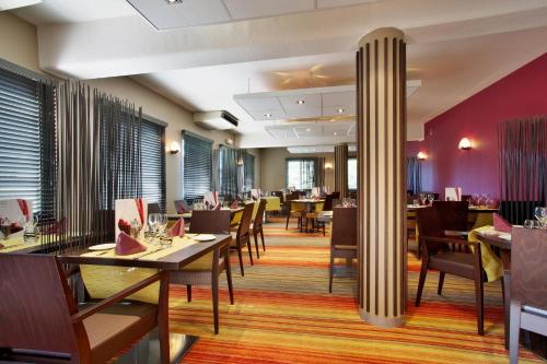 餐廳, 法國呂克瑟伊萊班美居酒店 (Hôtel Mercure Luxeuil-les-Bains Hexagone) in 呂克瑟伊萊班