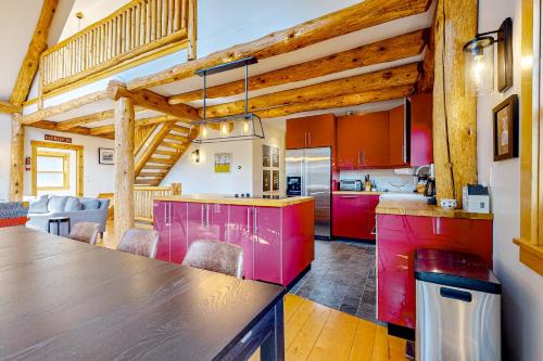 Lake Ninevah Retreat in Mount Holly, USA