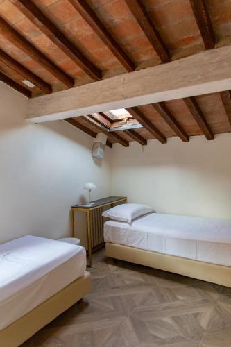 Large 2BR Apartment Near Piazza San Marco