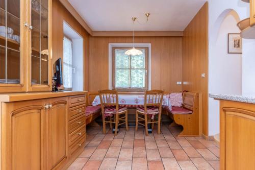 Appartamento Monzoni - Apartment - Pozza di Fassa