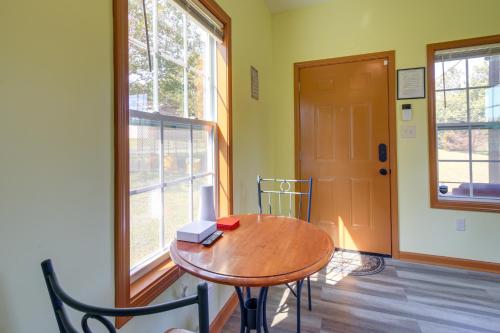 Quiet Millington Tiny House Near Naval Air Base! in Millington, USA
