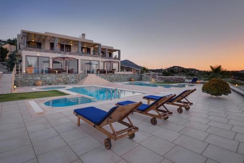 Villas Anemomilos - image 8