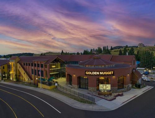 Golden Nugget & Gold King Mountain Inn