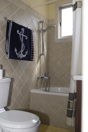 Kotzias Beach Apartments - image 6