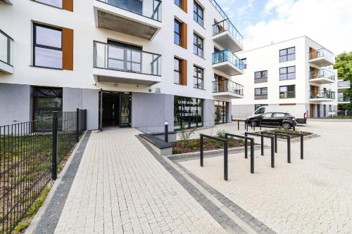 One-Bedroom Apartment with Balcony image 4