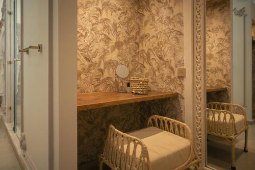 Junior Suite with Terrace image 9