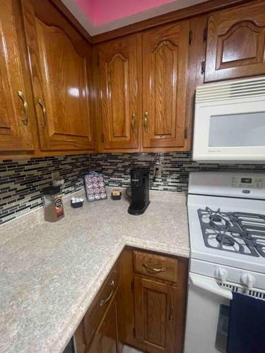 Full House/Heart of Worcester Full House/Heart of Worcester