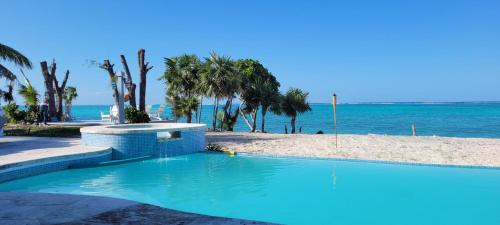 . Pelican Beach Villa 2