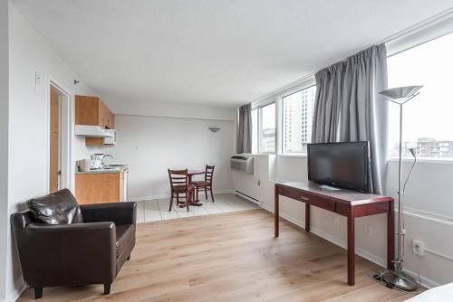 Hotel Les Suites Labelle - image 3