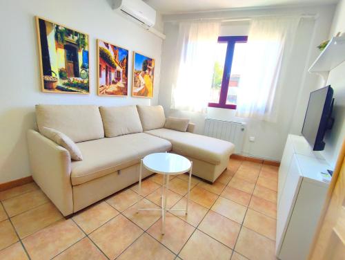  Gredosrentals - Apartamento Adrada in La Adrada