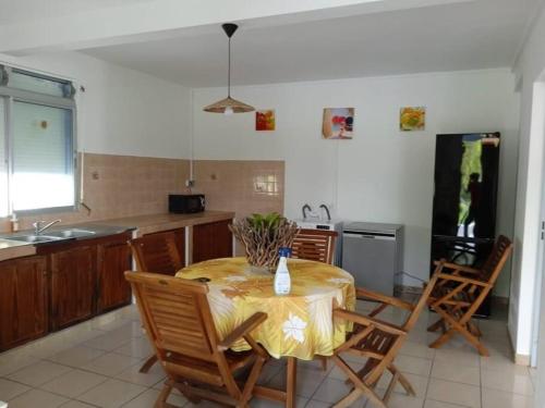 Cocina, Bel appartement de 250 m² dans un coin de paradis in Le Marigot