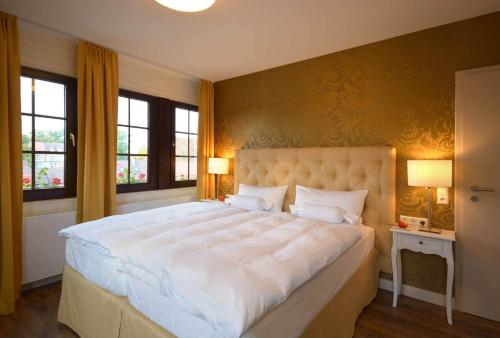 B&B Sachsenheim - Hotel am Kirchplatz - Bed and Breakfast Sachsenheim