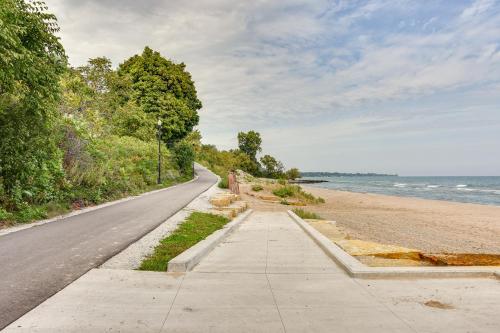 Charming Racine Home - Walk to Lake Michigan! in 威斯康星州拉辛 (WI)