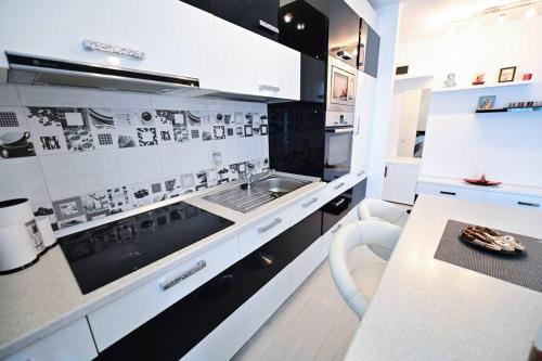 FLH - Apt Sofia, Şelimbăr