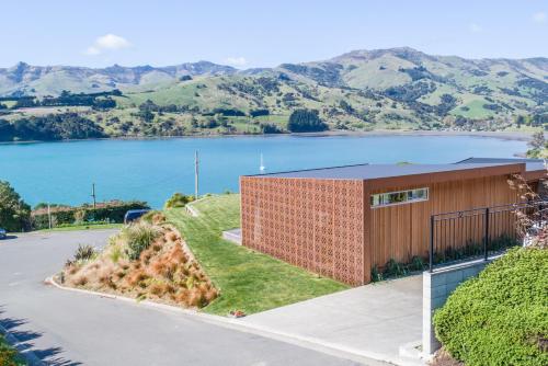 Views Views Views - Taka Retreat - Akaroa Home