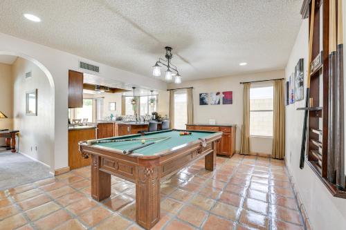 Family-Friendly Peoria Home with Pool and Fire Pit!