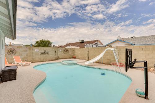 Family-Friendly Peoria Home with Pool and Fire Pit!