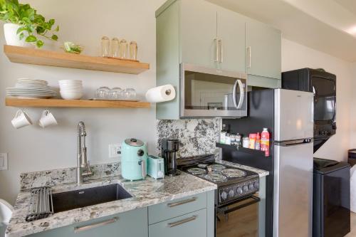 Dale Hollow Sunset Studio with Incredible Views! in 利文斯頓 (TN)