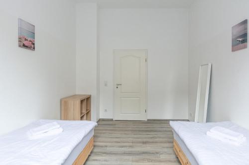 T&K Apartments - 2 Room Apartment - Ground Floor, Düsseldorf (photo 9)