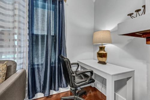 Renovated Upper Large 3 Bed House in Buffalo, USA