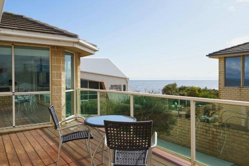 Beachfront at Bonbeach - A Coastal Lifestyle Gem, Melbourne (Foto 2)