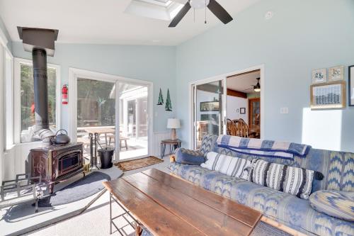 Mt. Maplewood Lake House