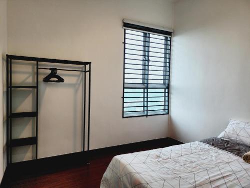 2rooms Cozy Minimalist 1-6pax Columbia UiTM Netflix 2rooms Cozy Minimalist 1-6pax Columbia UiTM Netflix