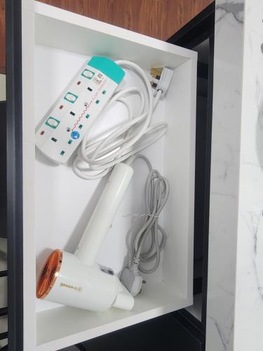 2rooms Cozy Minimalist 1-6pax Columbia UiTM Netflix 2rooms Cozy Minimalist 1-6pax Columbia UiTM Netflix